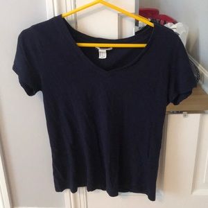 v neck t-shirt